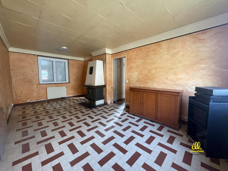 Maison - 81 m² - 5 pièces