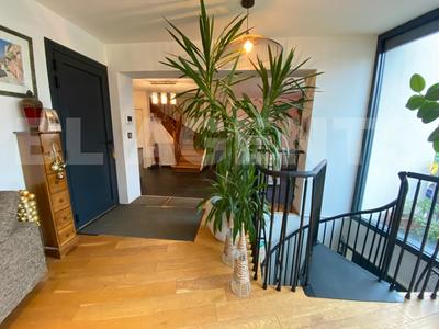 Maison de ville - 169 m² - 6 pièces