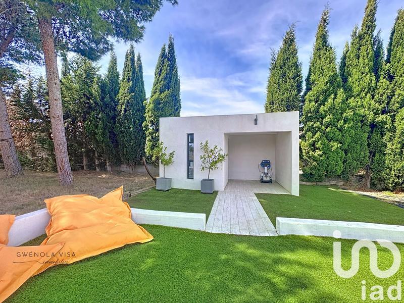 Maison - 260 m² - 6 pièces