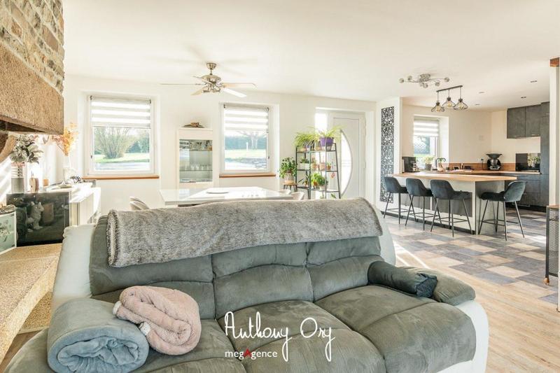 Maison de campagne - 258 m² - 9 pièces