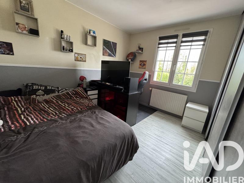 Maison - 102 m² - 4 pièces