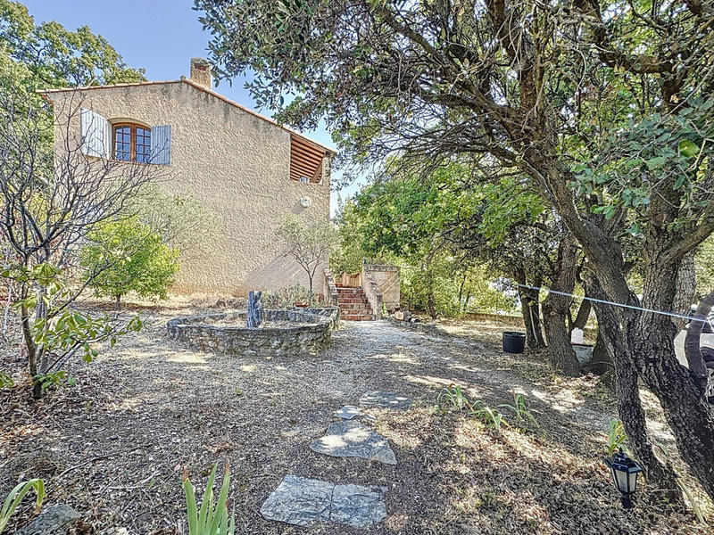 Maison - 141 m² - 6 pièces