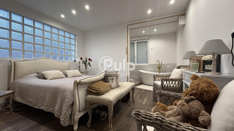 Maison - 160 m² - 7 pièces