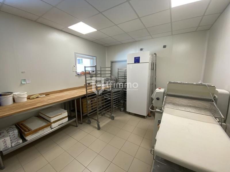 Maison - 171 m² - 7 pièces