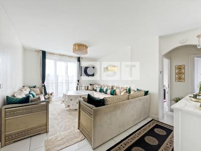 Appartement - 64 m² - 4 pièces