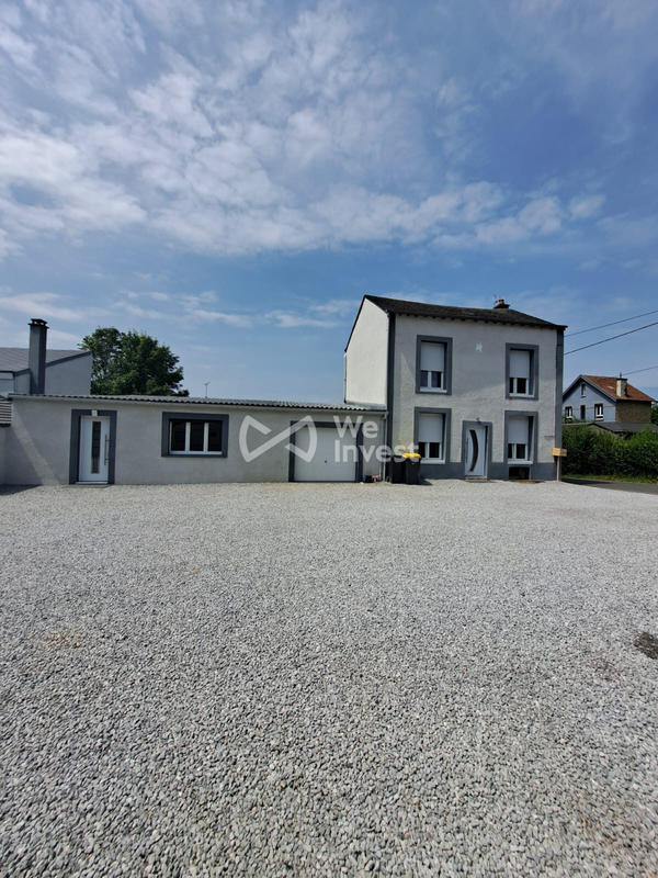 Maison - 140 m² - 8 pièces