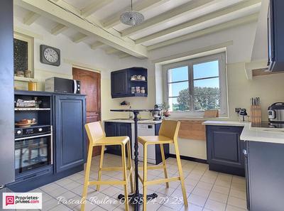 Maison - 141 m² - 5 pièces