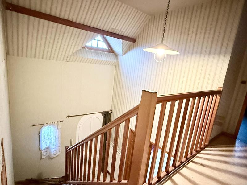 Maison - 152 m² - 7 pièces