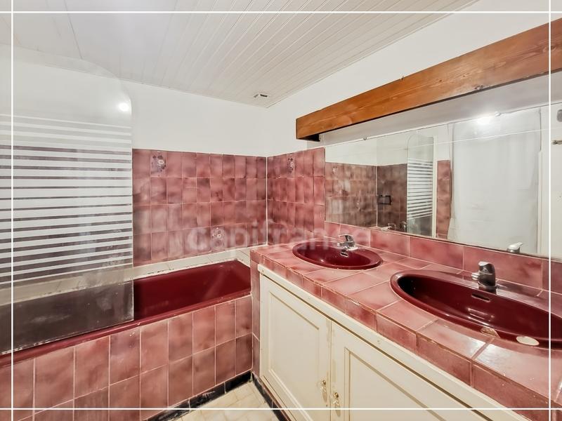 Appartement - 70 m² - 3 pièces