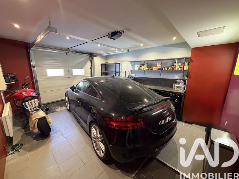 Maison de ville - 87 m² - 4 pièces