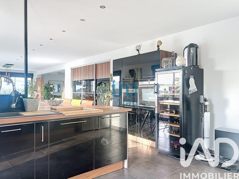 Maison de maîtres - 260 m² - 8 pièces