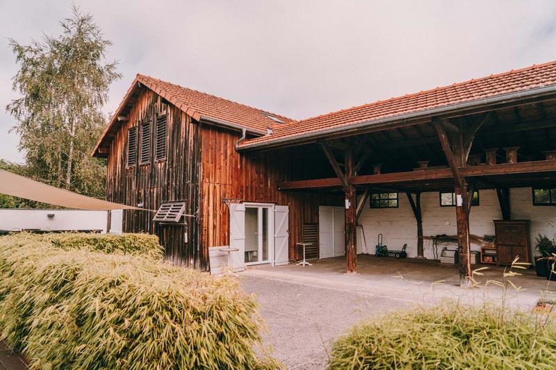 Villa - 239 m² - 7 pièces