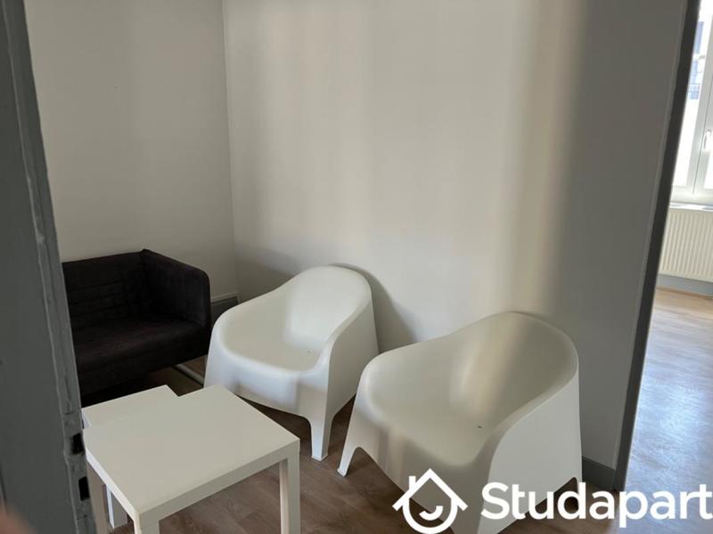 Chambre - 16 m² - 1 pièce