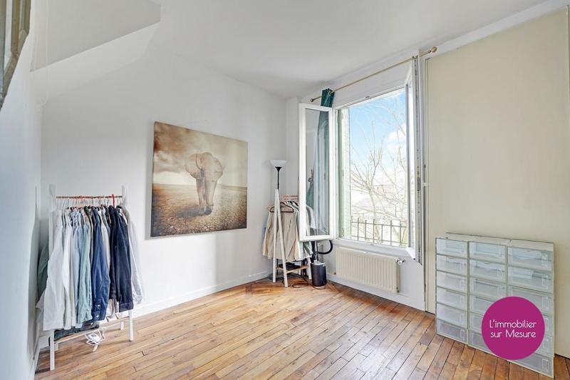 Maison de ville - 100 m² - 5 pièces