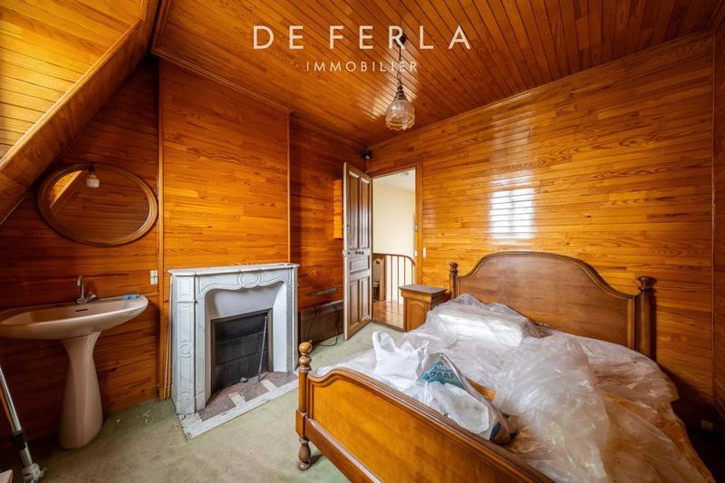 Studio - 9 m² - 1 pièce