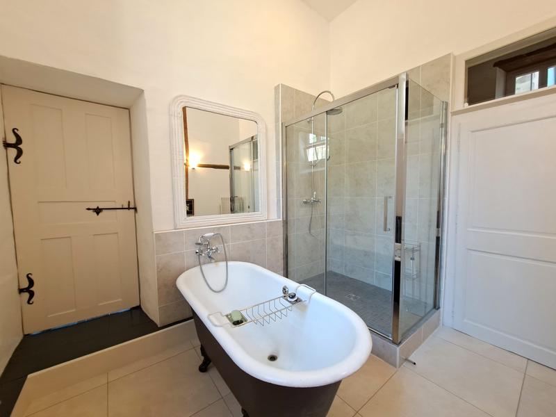 Maison - 554 m² - 13 pièces