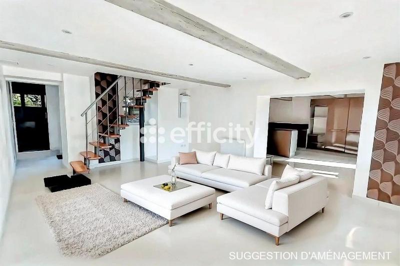 Maison - 145 m² - 6 pièces