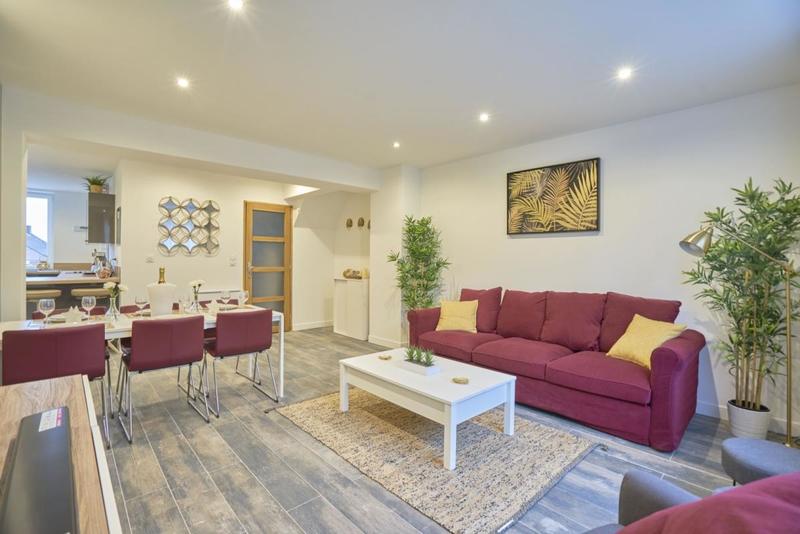 Appartement - 100 m² - 6 pièces