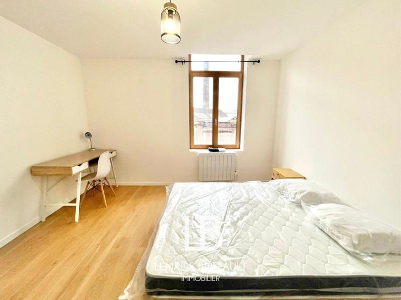 Maison - 94 m² - 5 pièces