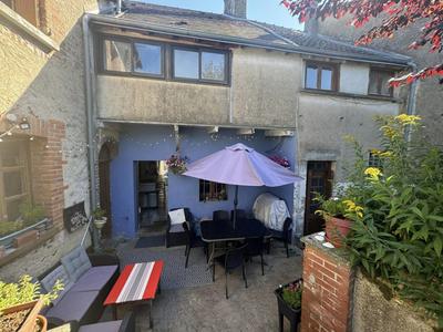 Maison - 157 m² - 7 pièces