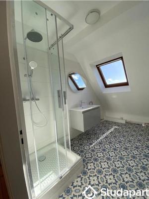 Chambre - 17 m² - 1 pièce