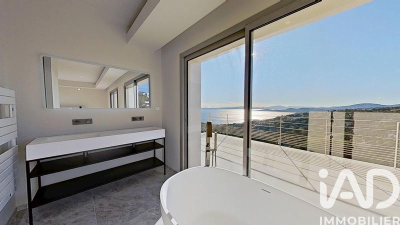 Maison de maîtres - 230 m² - 6 pièces