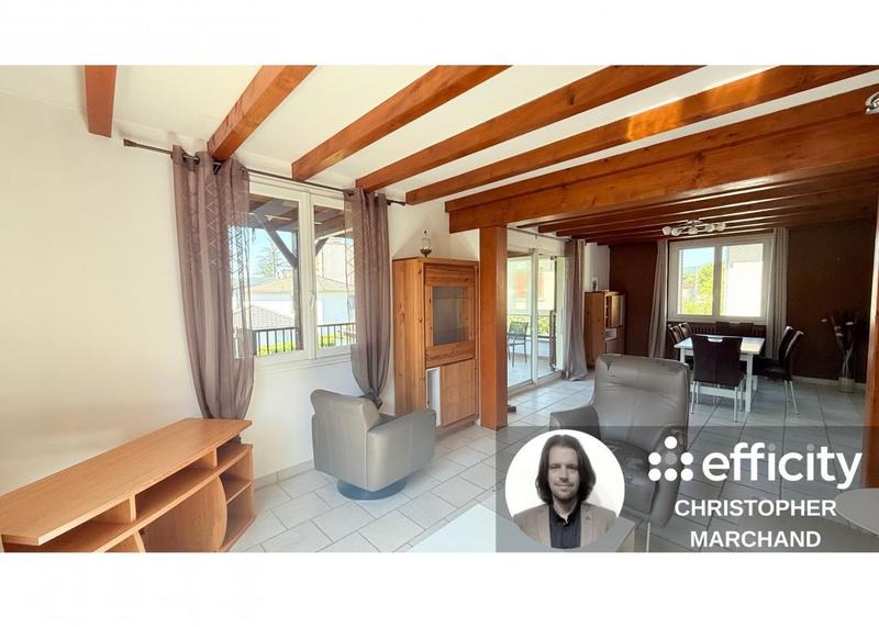 Maison - 198 m² - 8 pièces