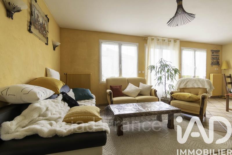 Maison - 140 m² - 6 pièces