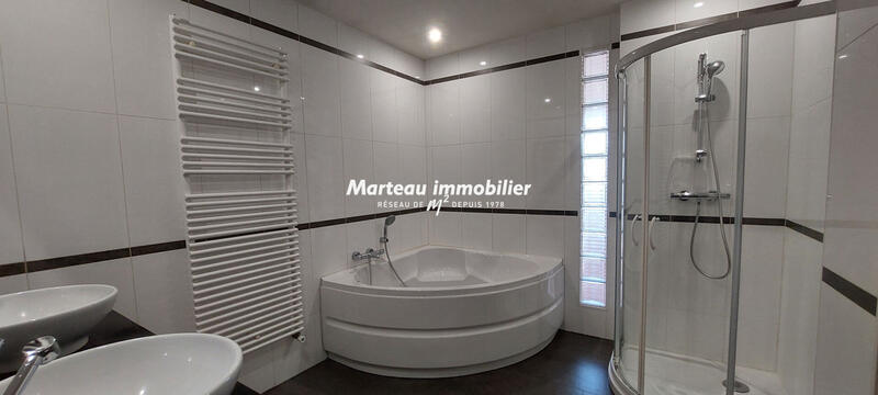 Maison - 141 m² - 6 pièces