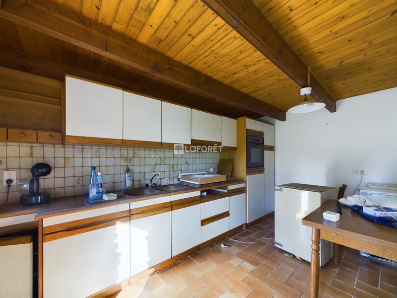 Maison - 144 m² - 8 pièces