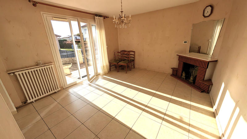 Maison - 108 m² - 6 pièces