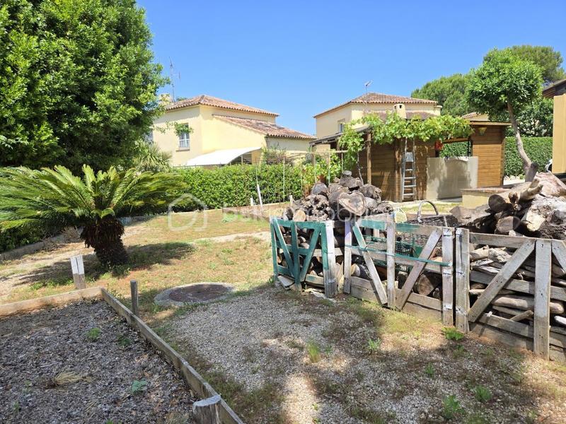 Villa - 300 m² - 8 pièces