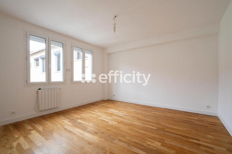 Maison - 100 m² - 6 pièces