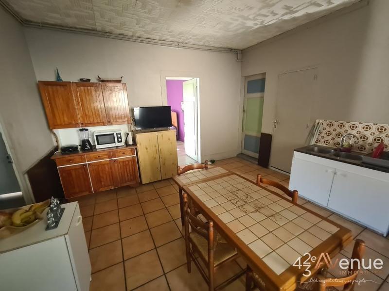 Immeuble - 250 m² - 4 pièces