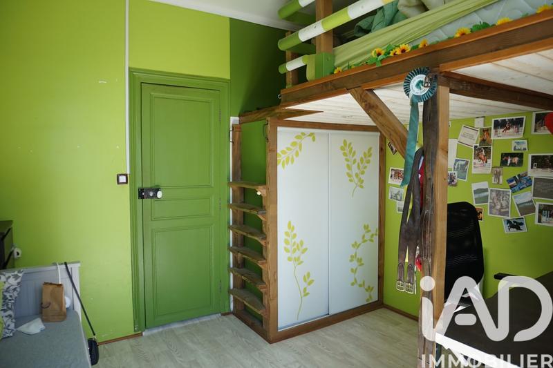 Maison - 305 m² - 10 pièces