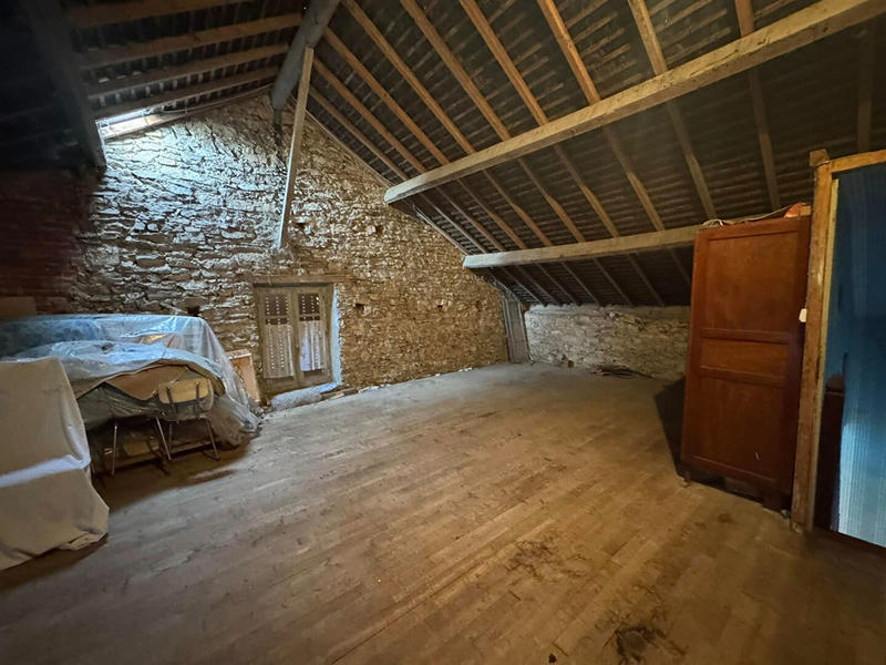 Maison - 103 m² - 5 pièces