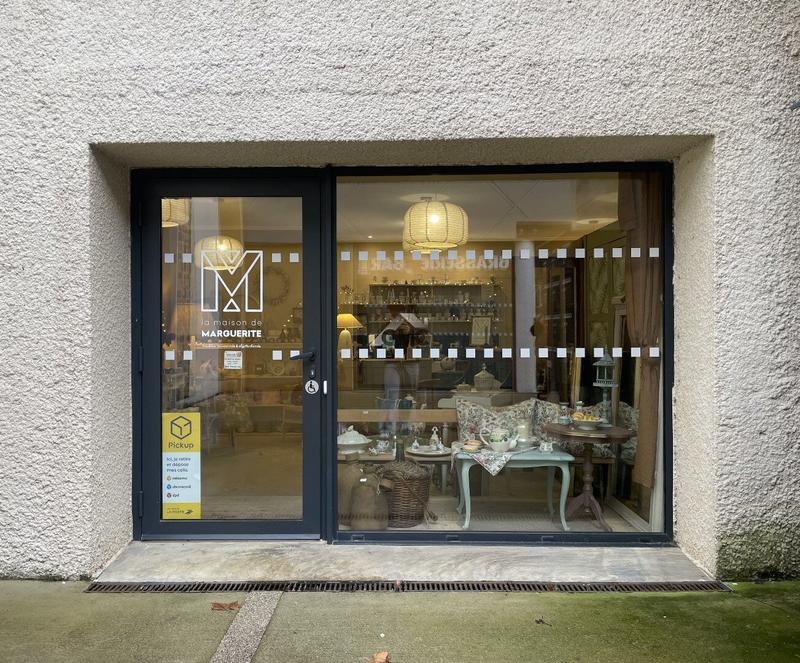 Local commercial - 45 m² - 2 pièces