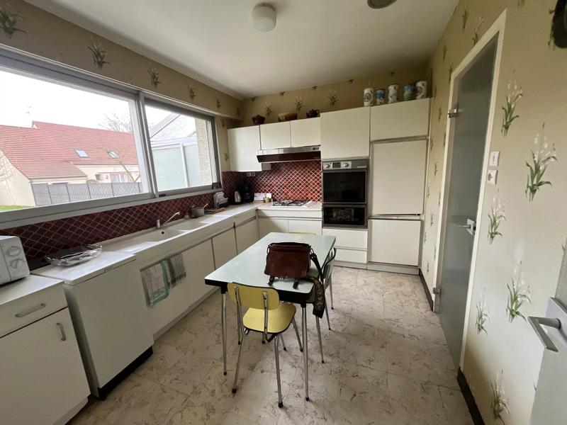 Maison - 163 m² - 5 pièces