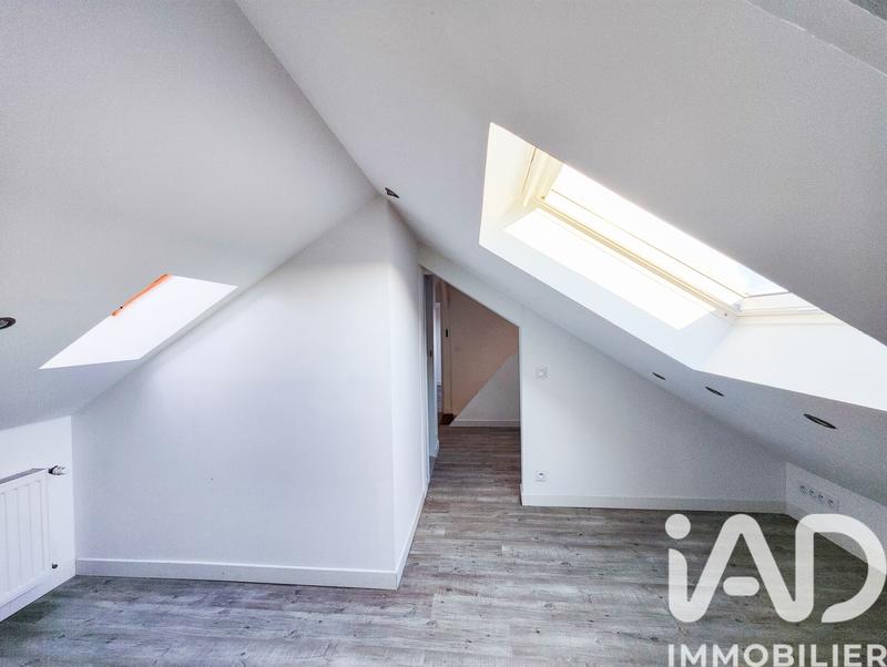 Maison - 137 m² - 6 pièces