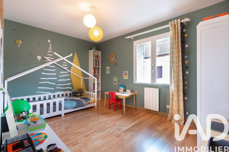 Maison - 100 m² - 4 pièces