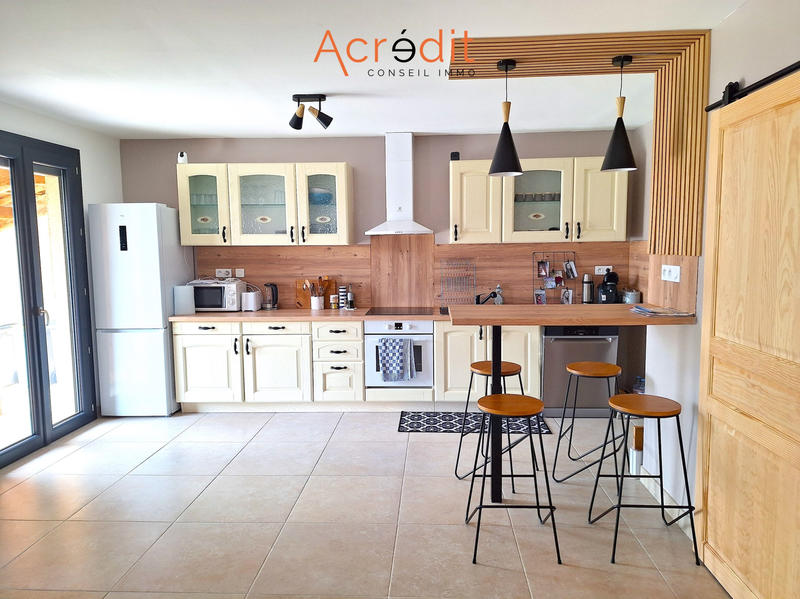 Villa - 100 m² - 4 pièces