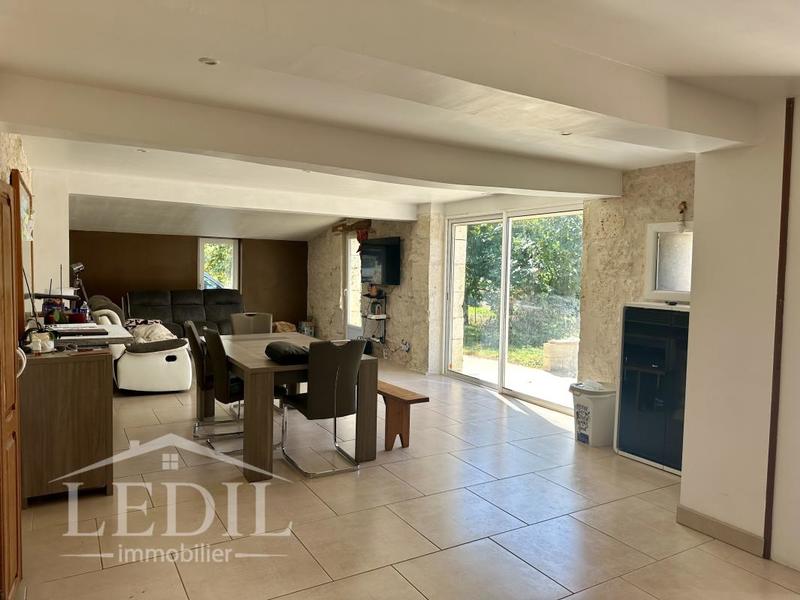 Maison en pierre - 230 m² - 4 pièces