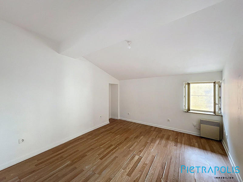 Maison - 101 m² - 5 pièces