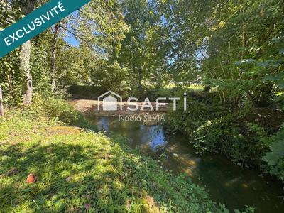 Maison de village - 190 m² - 9 pièces