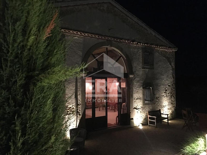 Maison - 326 m² - 7 pièces