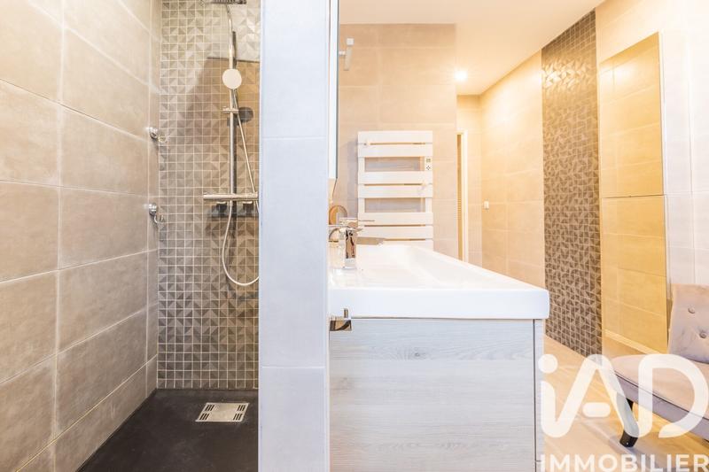 Appartement - 92 m² - 4 pièces