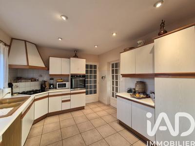Maison - 155 m² - 6 pièces