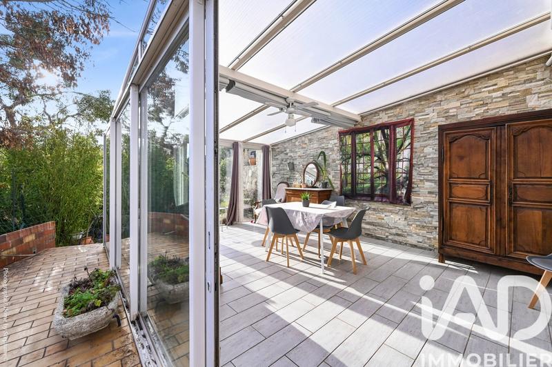 Maison - 140 m² - 5 pièces