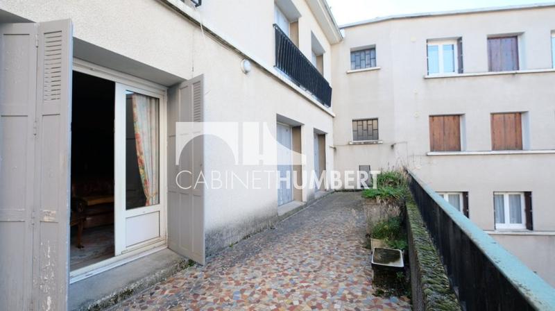 Maison - 191 m² - 6 pièces