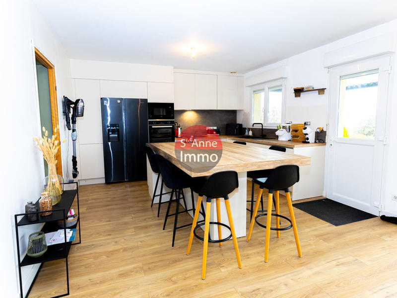 Maison - 159 m² - 7 pièces